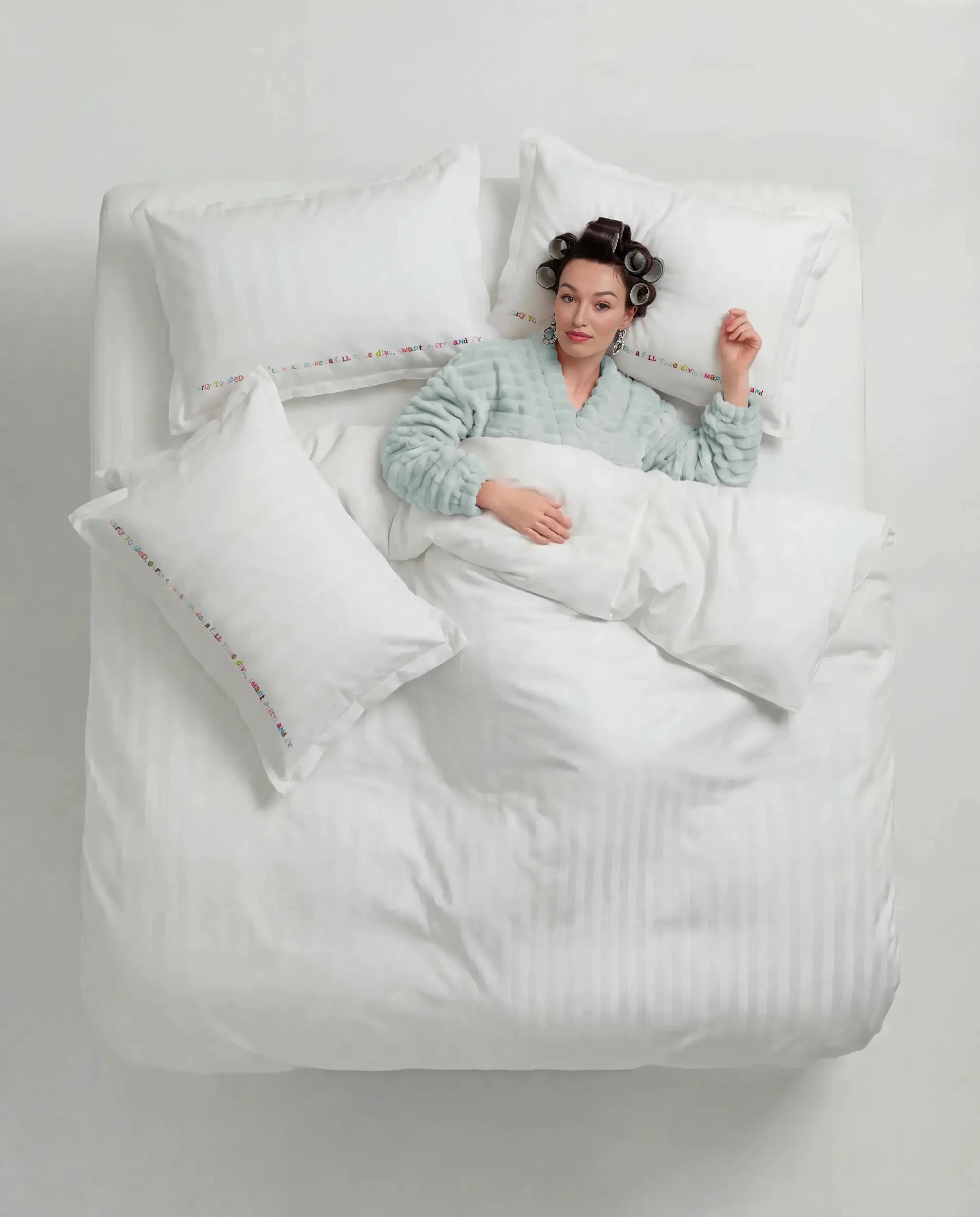 Diva's Notes Bedding
