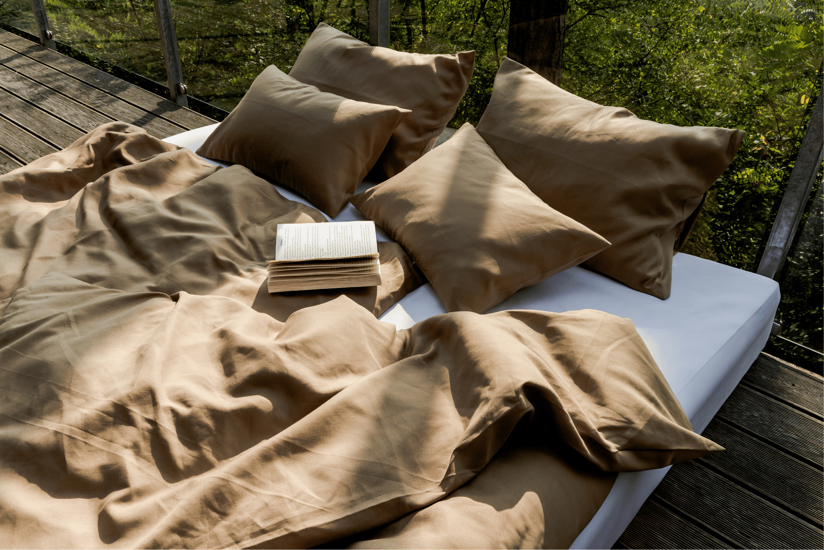 Ľan: Tradičný materiál obliečky v modernom poňatí