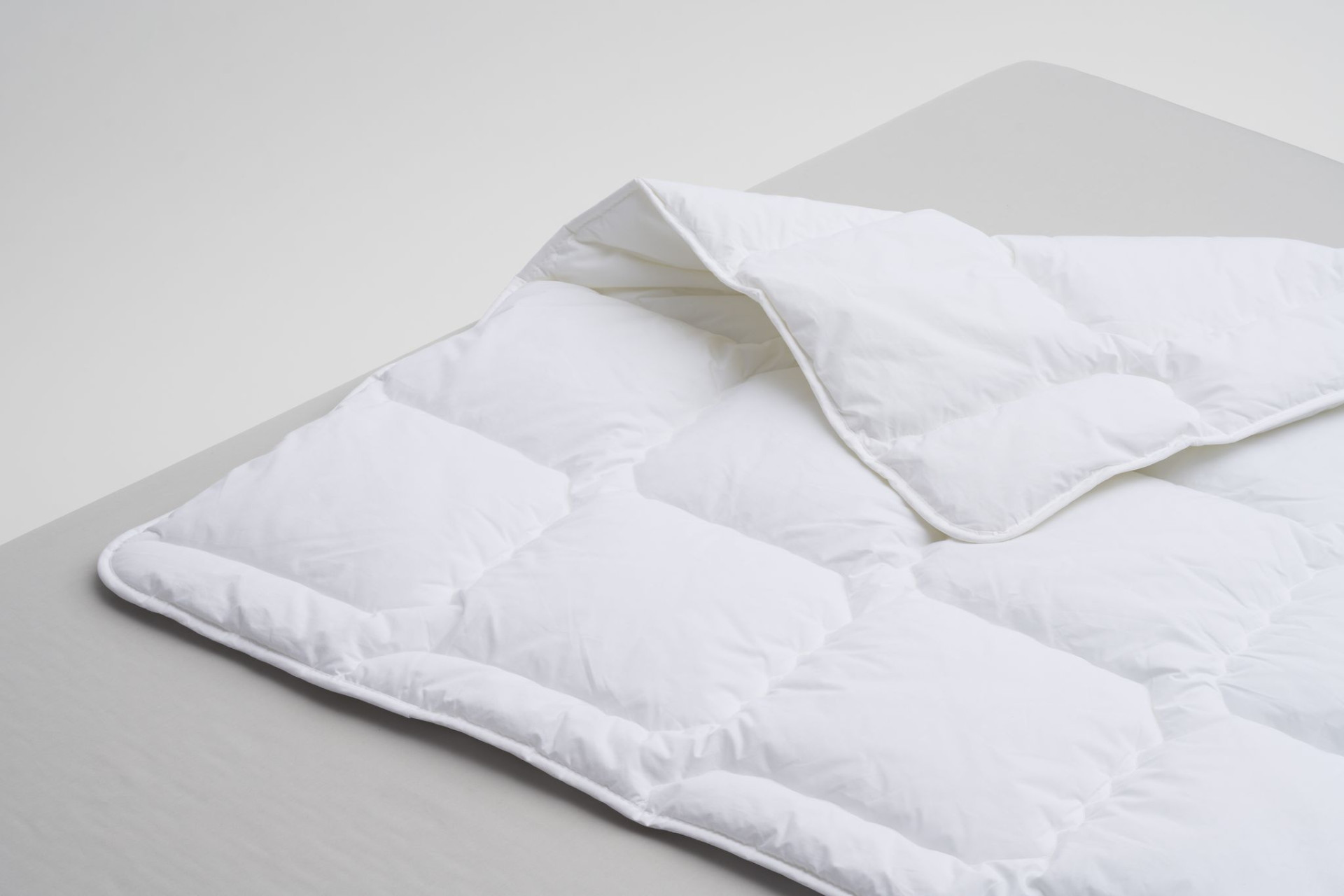 Paplóny Comfort Lightweight sú prateľné a vhodné pre alergikov.